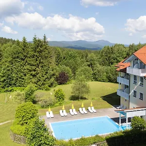 Hotel Ahornhof, Lindberg